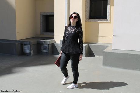 Total black & red Total black & red