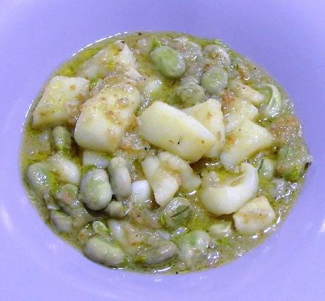 TIEMPO DE HABAS Y ARÁNDANOS TIEMPO DE HABAS Y ARÁNDANOS