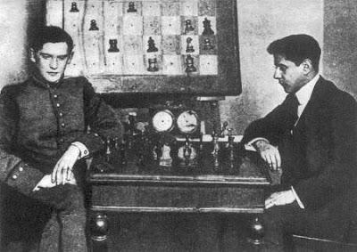 Capablanca vs Alekhine: los Mozart y Salieri del ajedrez (I) Capablanca vs Alekhine: los Mozart y Salieri del ajedrez (I)