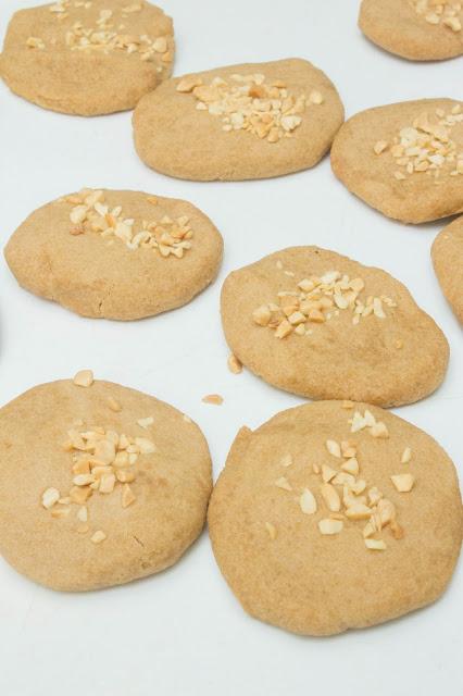 Galletas de coco y anacardos sin gluten, lactosa ni huevo Galletas de coco y anacardos sin gluten, lactosa ni huevo