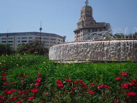 SANT JORDI , 2016 ; A LA BARCELONA D' ABANS, D' AVUI I DE SEMPRE...23-04-2016...!!!