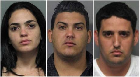 Crucero de Disney rescata a tres criminales cubanos que huían de Miami a Cuba cubanos-procesados-fraude-tarjetas-de-credito-estafa-1