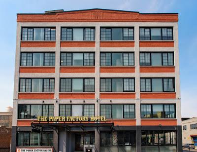 Hotel Factory, en Estilo Loft Rustico Hotel Factory, en Estilo Loft Rustico