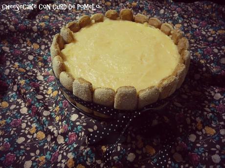 CHEESECAKE CON CURD DE POMELO