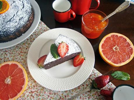 Bizcocho de Galletas, Chocolate  y Mermelada de Pomelo