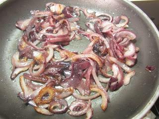 SOJA TEXTURIZADA CON CURRY CREMOSO DE ALMENDRAS SOJA TEXTURIZADA CON CURRY CREMOSO DE ALMENDRAS