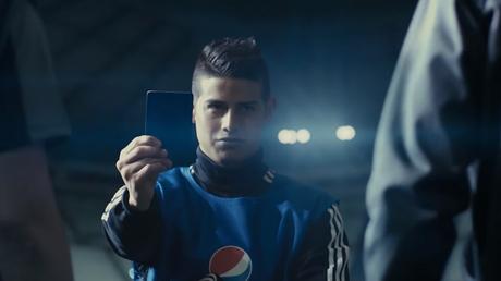 Pepsi MAX presenta sus latas de edición limitada en “Máximo Fútbol, Máximo Sabor” pepsi max tiempodepublicidad