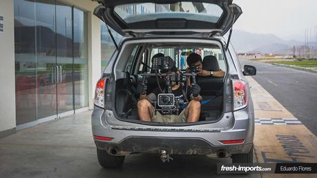 Go Sideways! Adrian Riesser y su Hyundai Genesis con motor HEMI