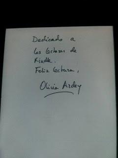 Hasta el 7 de mayo, tu ebook UNA CHICA CON ESTILO con dedicatoria especial Hasta el 7 de mayo, tu ebook UNA CHICA CON ESTILO con dedicatoria especial