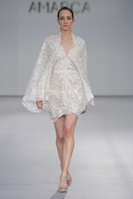 Pasarela Costura España: Amarca Foto Ugo Camera www.viewfashionbook.com