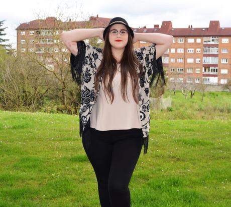 Outfit of the Day ~ Kimono + Peplum - Curvy Girl