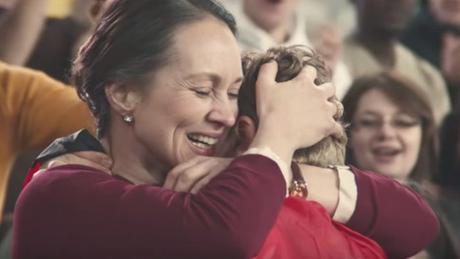 “Tu fuerza nos hace más fuertes”, P&G vuelve a homenajear a las madres en su nuevo spot