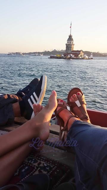 Descansando al atardecer en Estambul Descansando al atardecer en Estambul