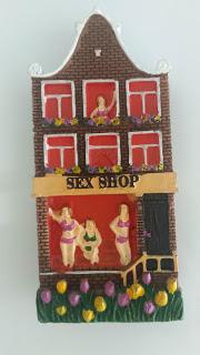 Aún más elegante imán de prostitutas de El barrio rojo de Ámsterdam