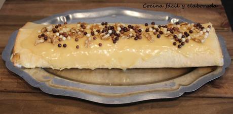 BRAZO DE GITANO DE CREMA Y CHOCOLATE BRAZO DE GITANO DE CREMA Y CHOCOLATE