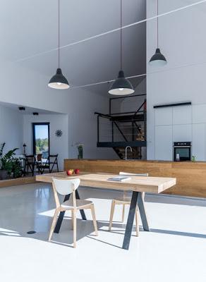 Casa Minimalista con Gaviones Casa Minimalista con Gaviones