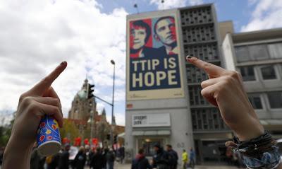 Barcelona prende la mecha de la rebelión contra el TTIP.