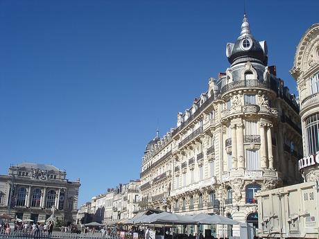 Cerca del mar por las calles de Montpellier