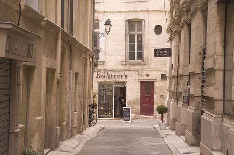 Cerca del mar por las calles de Montpellier