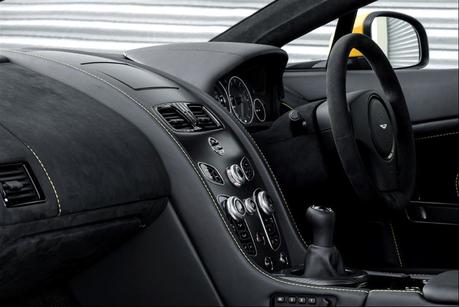 Aston Martin Aston Martin