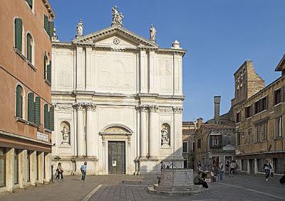 Paseando por el Sestiere de San Polo, de la Scuola dei Calegheri a la de San Rocco.