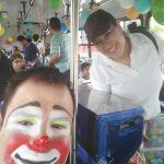 La historia del Chofer de autobús que regala sonrisas La historia del Chofer de autobús que regala sonrisas