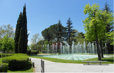 Visita-taller en familia al Museo del Traje Visita-taller en familia al Museo del Traje