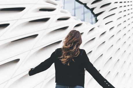 Downtown Sandro_Paris-Suede_Jacket-Citizen_OF_Humanity_Jeans-Raye_Sandals-The_Broad-Downtown_Los_Angeles-Outfit-Street_Style-53