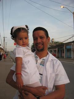 Desfilando este 1ero de mayo junto a mi #PrincesitaJazmine Desfilando este 1ero de mayo junto a mi #PrincesitaJazmine