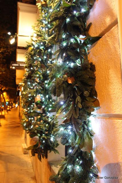 Adorno calle Jorge Juan. Navidad Madrid se llena de luz en Navidad
