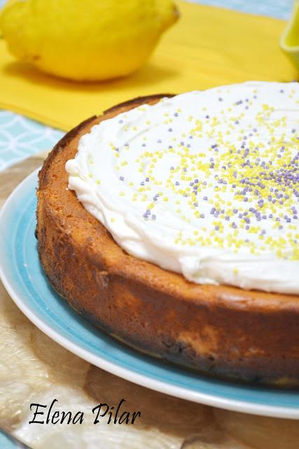 Tarta de queso quark con arándanos y limón Tarta de queso quark con arándanos y limón