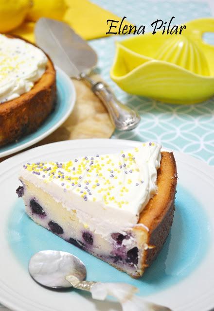 Tarta de queso quark con arándanos y limón Tarta de queso quark con arándanos y limón
