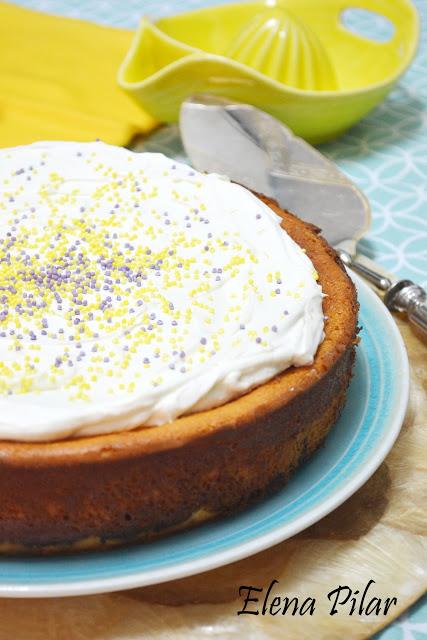 Tarta de queso quark con arándanos y limón Tarta de queso quark con arándanos y limón