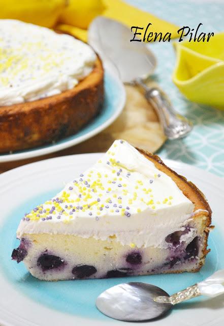 Tarta de queso quark con arándanos y limón Tarta de queso quark con arándanos y limón