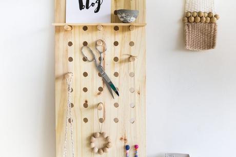 DIY | Haz un bonito tablero de madera para colgar mil y una cosas DIY | Haz un bonito tablero de madera para colgar mil y una cosas