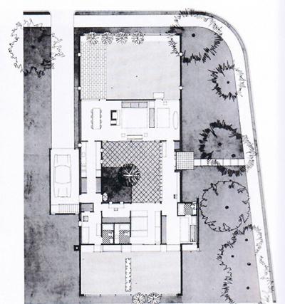 CASA PATIO SERT EN CAMBRIDGE, 1958 CASA PATIO SERT EN CAMBRIDGE, 1958