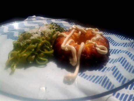 PASTEL DE PESCADO CON ESPAGUETTI DE CALABACIN