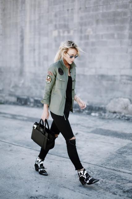 UN LOOK PARA CADA DÍA DE LA SEMANA (44).- UN LOOK PARA CADA DÍA DE LA SEMANA (44).-