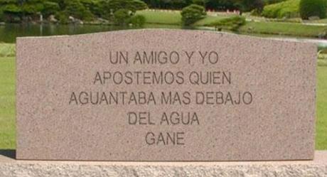 Los 10 epitafios que comprueban que el que ríe al último ríe mejor Los 10 epitafios que comprueban que el que ríe al último ríe mejor