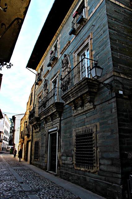 León. Villafranca del Bierzo. Camino de Santiago. La puerta del perdón