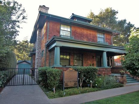 Un garaje de fama mundial, el lugar de nacimiento de Silicon Valley Un garaje de fama mundial, el lugar de nacimiento de Silicon Valley