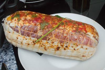 Redondo de ternera en salsa de verduras con patatas al horno Redondo de ternera en salsa de verduras con patatas al horno