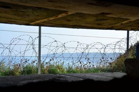 Los cráteres aun visibles de Pointe du Hoc, Normandía. Pointe du Hoc