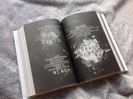 Reseña: Illuminae - Amie Kaufman & Jay Kristoff Reseña: Illuminae - Amie Kaufman & Jay Kristoff