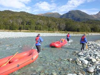 FUNYAKS EN DART RIVER