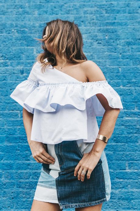 FLAG Patchwork_Denim_Skirt-Off_Shoulders-Assymetric_Top-Stripes-Marni_Sandals-Outfit-Dallas-31