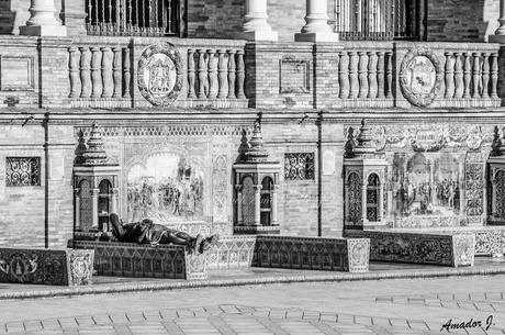 SEVILLA en BLANCO y NEGRO: PARQUE Mª LUISA y PLAZA DE ESPAÑA. PARTE II