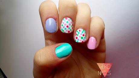 DOT MANICURE