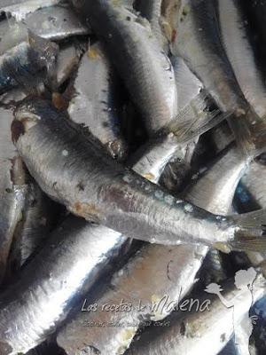 Guiso de xoubas (sardinillas) con patatas Guiso de xoubas (sardinillas) con patatas