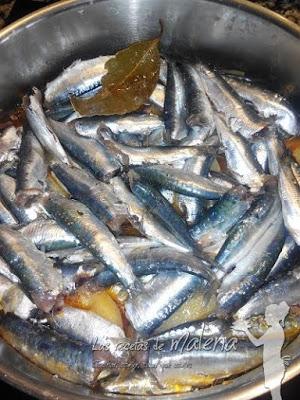 Guiso de xoubas (sardinillas) con patatas Guiso de xoubas (sardinillas) con patatas